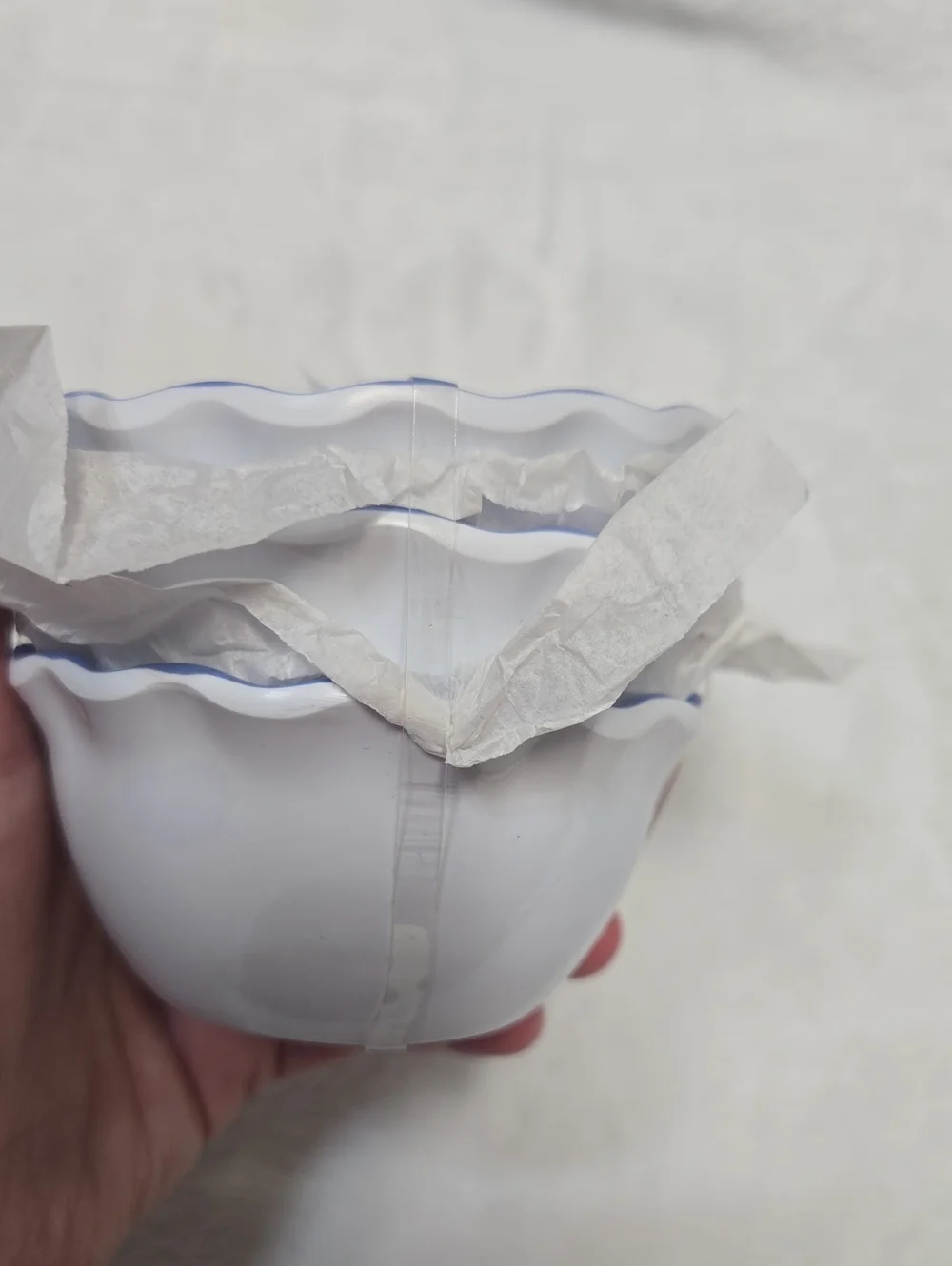 🌞NWT! Celebrate It White Party Bowls with Blue Scalloped Rim 3 Piece 3.4x3.4